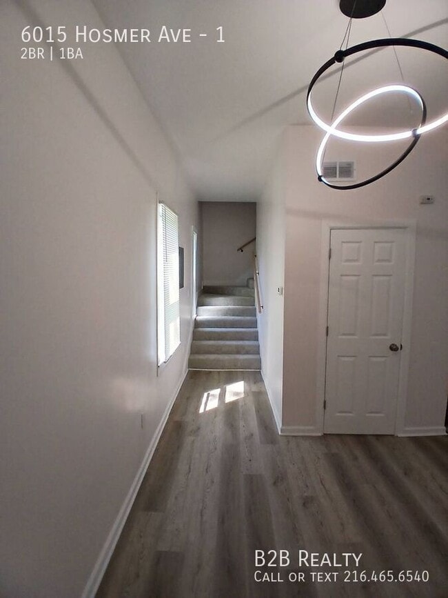 Building Photo - 6015 Hosmer Ave