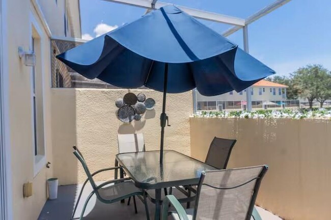 Building Photo - 1139 S Beach Cir