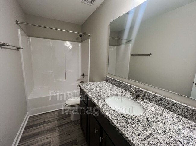 Building Photo - 388 Dundee Farm Rd