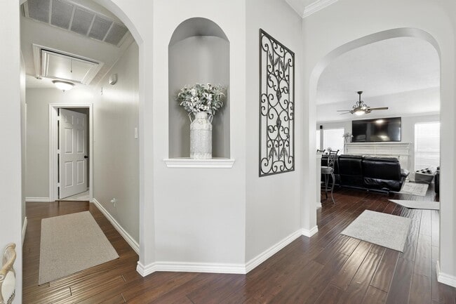 Building Photo - 12923 Lady Jane Ct