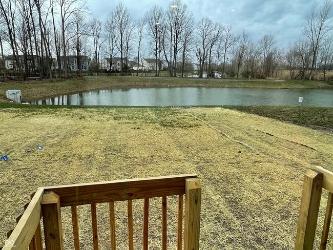 Building Photo - 14472 Beaument Blvd