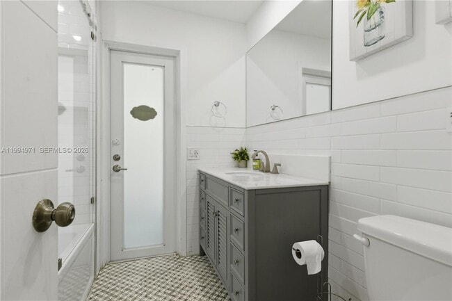 Building Photo - 9775 SW 140th St