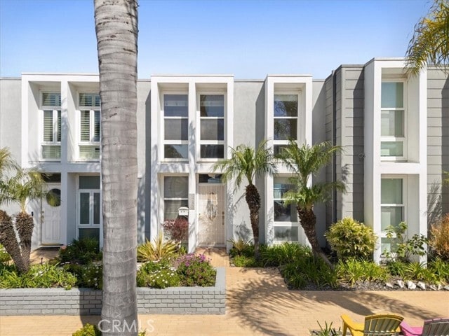 Building Photo - 4053 Aladdin Dr