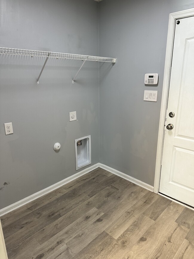 Building Photo - 144 Prelude Dr