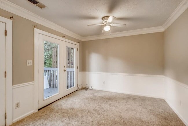 Building Photo - 1500 Shiloh Pl