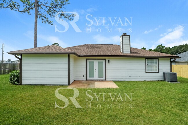 Building Photo - At Last, This Is What You Have Been Searching For!