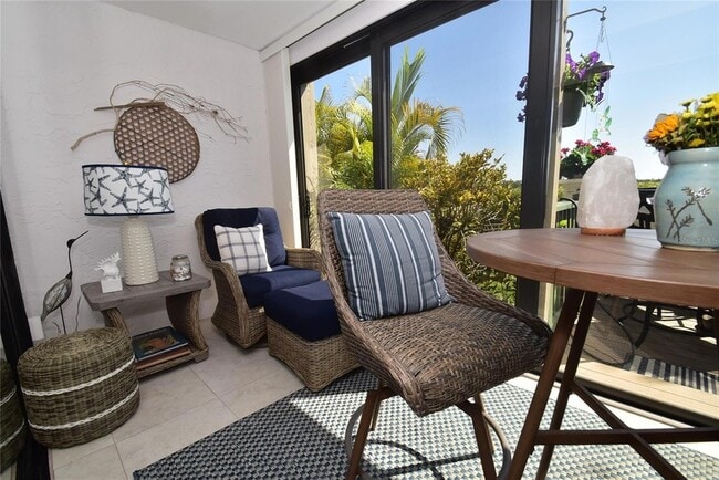 Building Photo - 1510 Pelican Point Dr