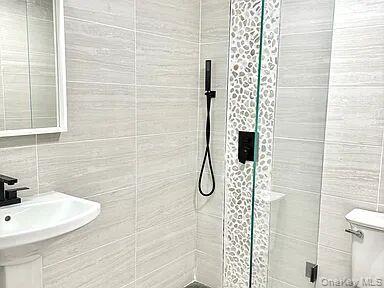 Building Photo - 132-22 41st Rd