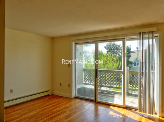 Building Photo - 307 Garland St