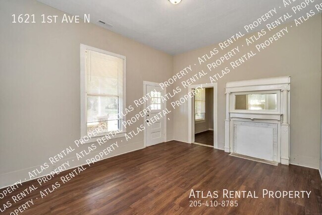 Building Photo - 1621 1st Ave N