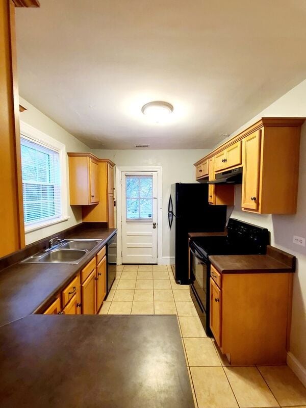 Building Photo - 3413 Monument Ave