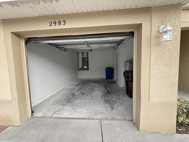 Building Photo - 2983 Ashland Ln S