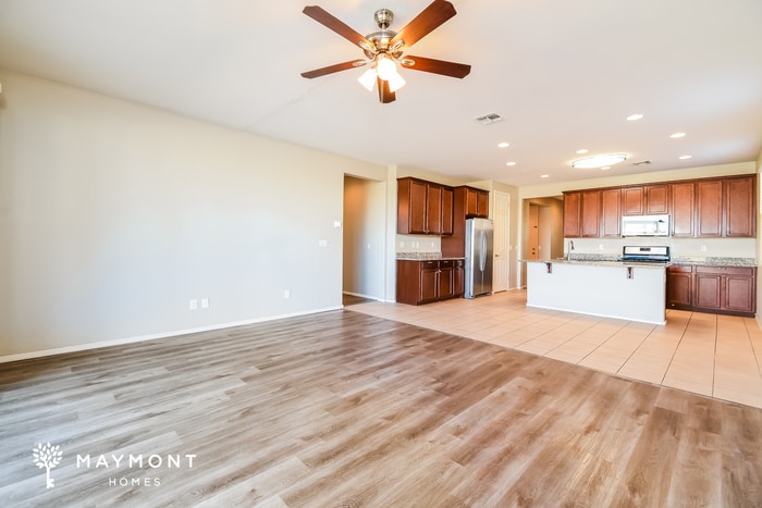 Building Photo - 4404 W Federal Way