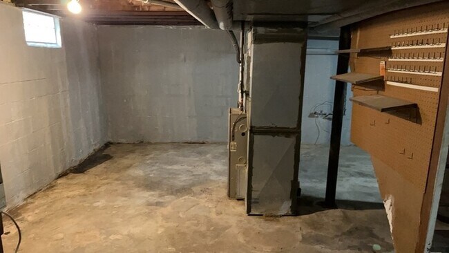 Building Photo - 1460 Kipling Dr