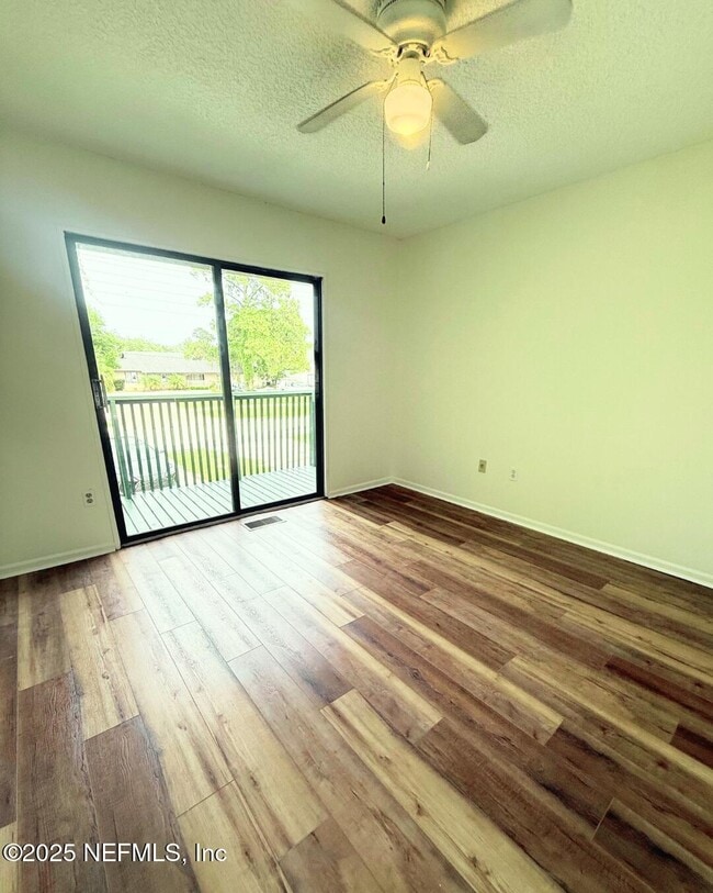 Building Photo - 2125 Florida Blvd