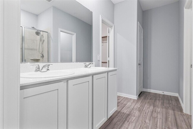 Building Photo - 2132 Whispering Sage blvd