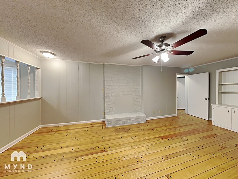 Building Photo - 3505 Clarke Rd