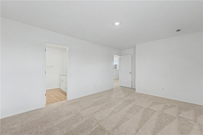 Building Photo - 3401 SW Endearment St