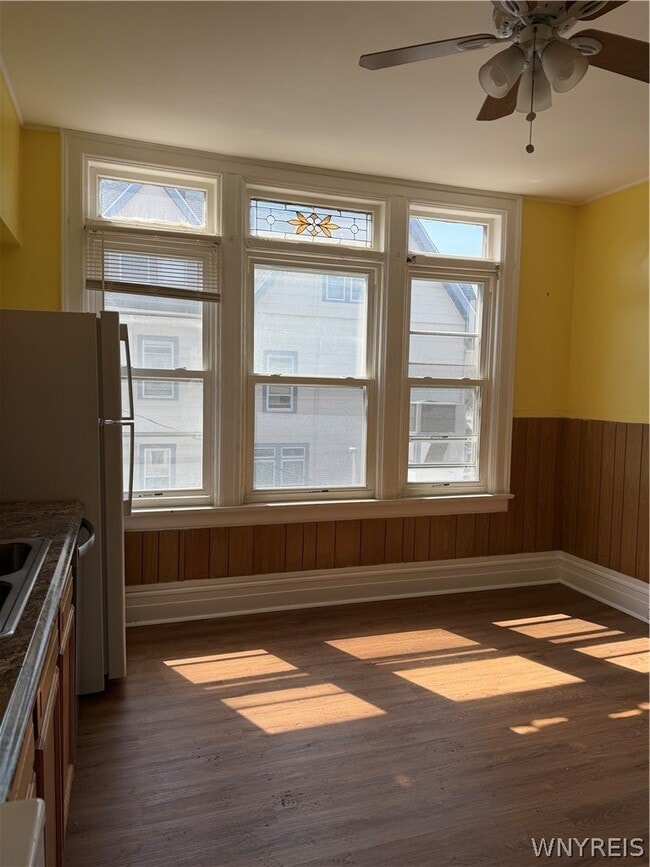 Building Photo - 1015 Elmwood Ave