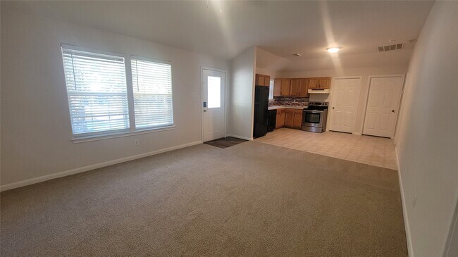 Building Photo - 10420 Royal Tricia Dr