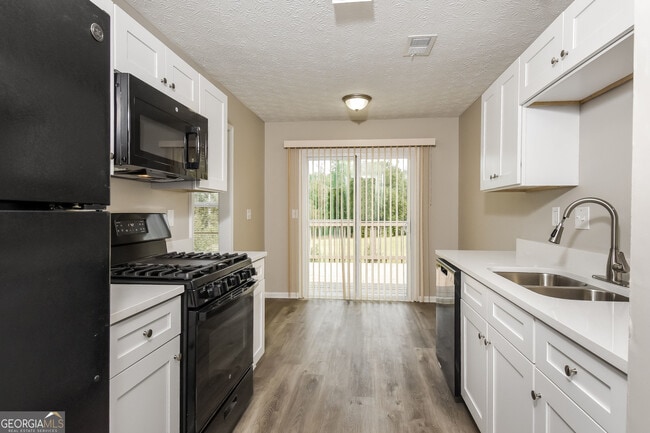 Building Photo - 4809 Nature Trail