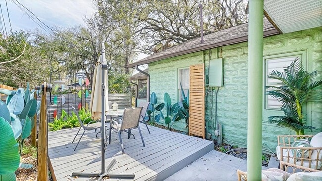 Building Photo - 2506 Formosa Ave