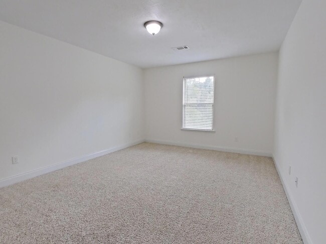 Building Photo - 528 Scenic Dr