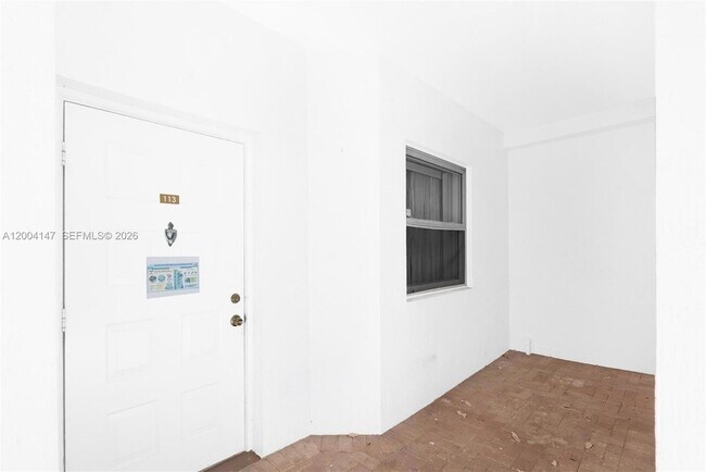 Building Photo - 10730 NW 66th St