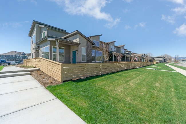 Building Photo - 2614 Thunderstreak Ln
