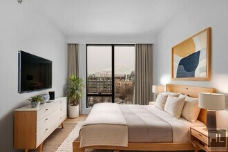 Building Photo - 45th Road