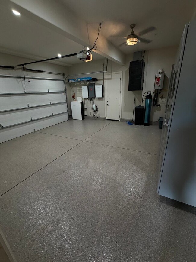 Building Photo - 1329 Bayberry View Ln