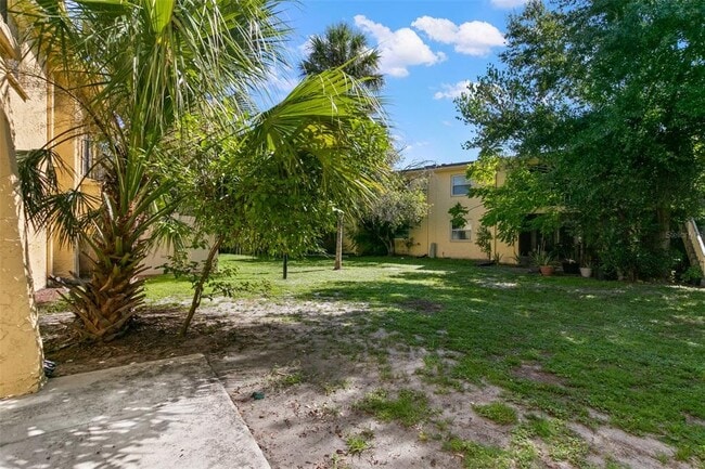 Building Photo - 7509 Fragancia Ct