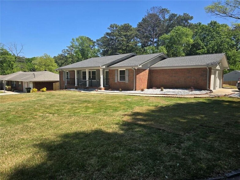 Building Photo - 3420 Northside Dr
