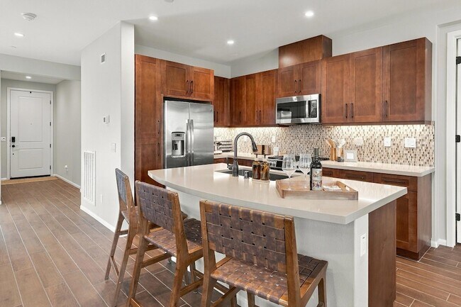 Building Photo - 51780 Ponderosa Dr.