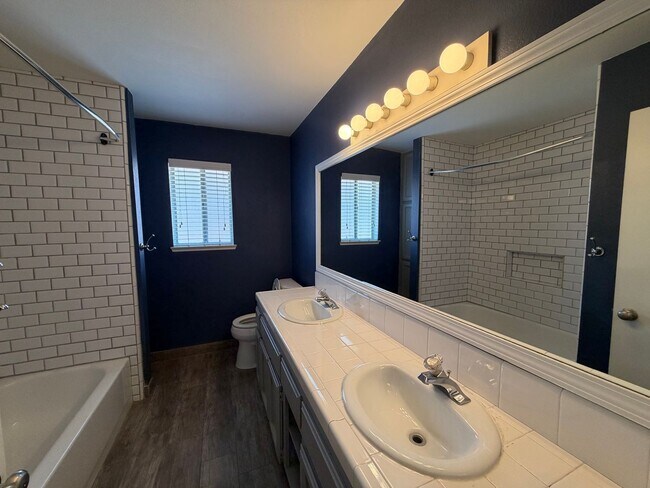 Building Photo - 7921 Cold Spray Ct