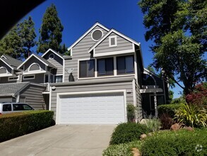 Building Photo - Gorgeous 3 bedroom in Pleasanton