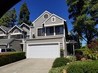 Building Photo - Gorgeous 3 bedroom in Pleasanton