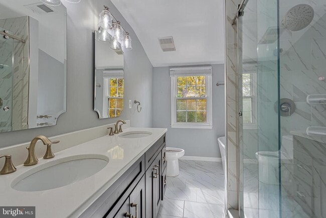 Building Photo - 12027 Cheviot Dr