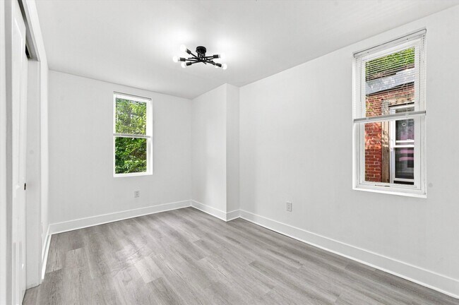 Building Photo - 5729 Hadfield St