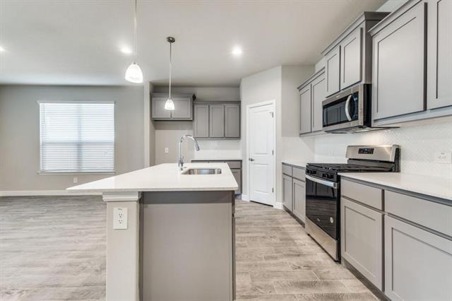 Building Photo - 15525 Canford Ter