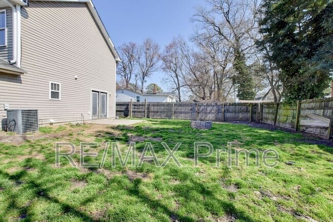 Building Photo - 4923 Krick St