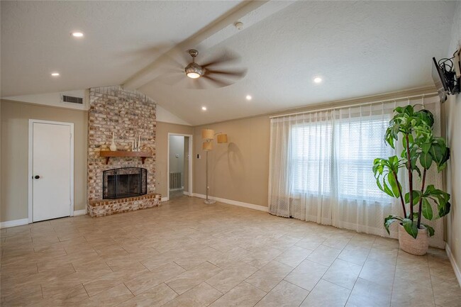 Building Photo - 11435 Triola Ln