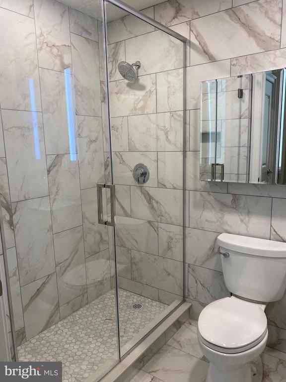 Building Photo - 1900 Arch St