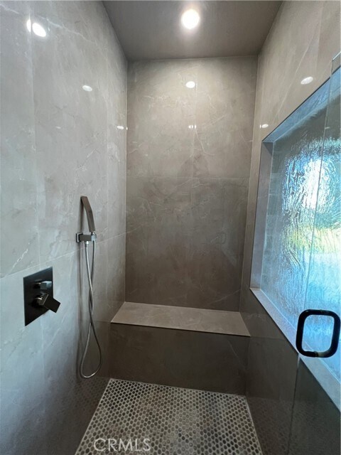 Building Photo - 18 Castle Pines