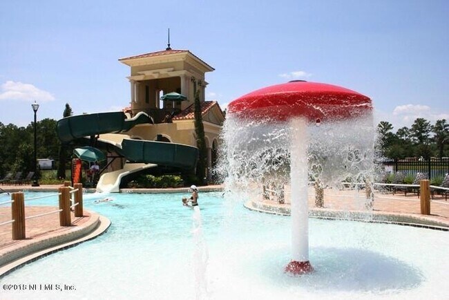 Building Photo - 258 Porta Rosa Circle