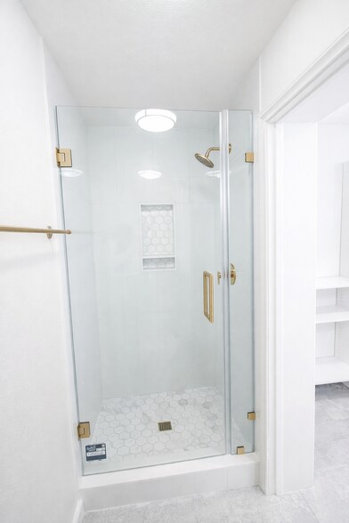 Building Photo - 10425 Caminito Cuervo