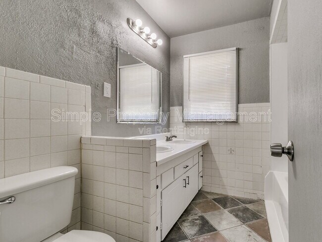 Building Photo - 1321 NW 82nd St
