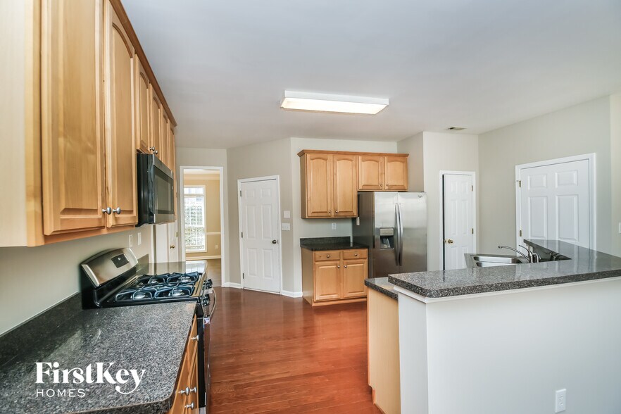 Building Photo - 6257 Vinings Vintage Dr SE