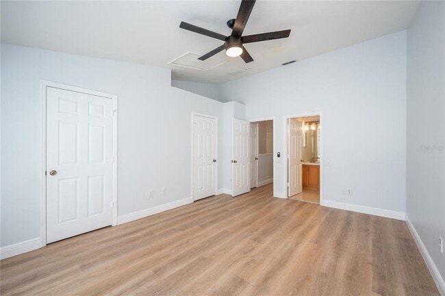 Building Photo - 1150 Vineland Pl