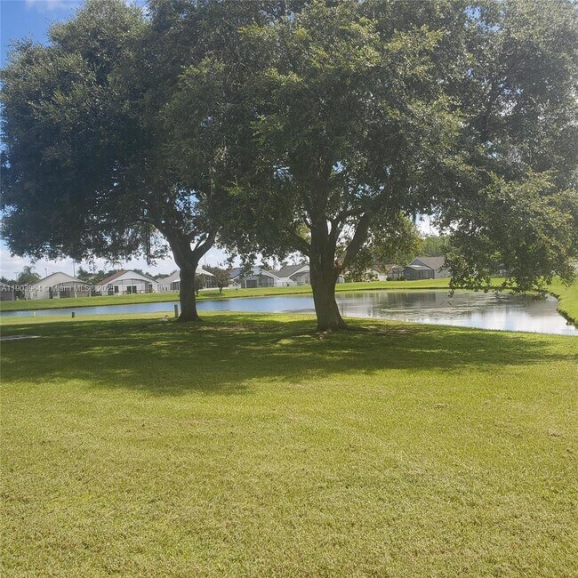 Building Photo - 2505 Hybrid Ct